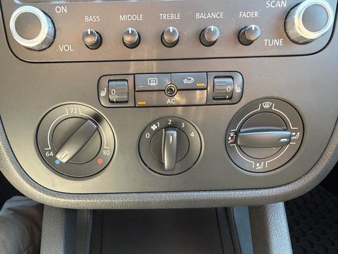 Used 2008 Volkswagen GTI 2-Door FWD image 30