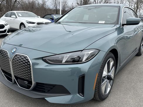 Certified 2025 BMW i4 xDrive40i w/ Premium Package image 5