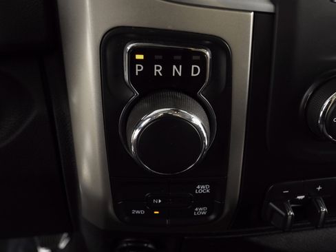 Used 2018 RAM 1500 Outdoorsman image 18