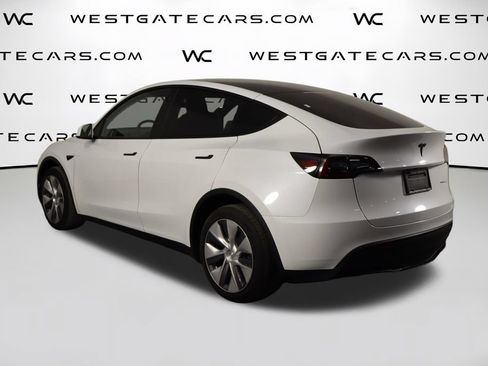 Used 2023 Tesla Model Y AWD image 47
