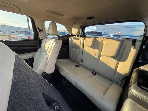 Used 2019 Subaru Ascent Limited AWD/4WD image 13