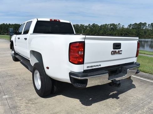 Used 2019 GMC Sierra 3500 4x4 Crew Cab w/ Sierra Convenience Package image 4