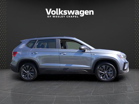 Used 2024 Volkswagen Taos S FWD image 9
