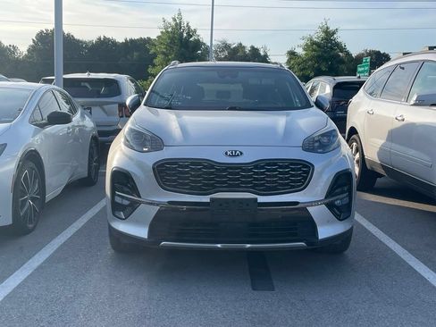 Certified 2022 Kia Sportage SX FWD image 2