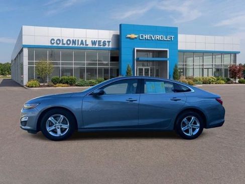 Used 2023 Chevrolet Malibu LS w/ Driver Confidence Package FWD image 4