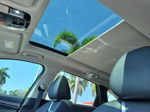 Certified 2023 Hyundai Tucson Limited image 23