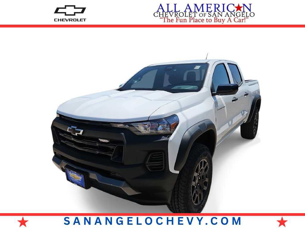 New 2026 Chevrolet Colorado Trail Boss AWD/4WD image 1