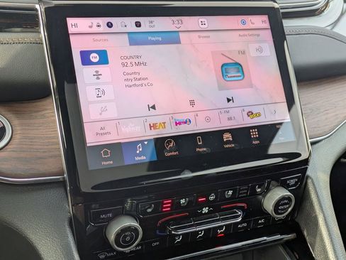 New 2025 Jeep Grand Cherokee L Summit image 18