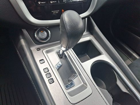 Used 2022 Nissan Murano S AWD/4WD image 14