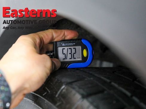 Used 2023 MAZDA CX-9 Touring image 27