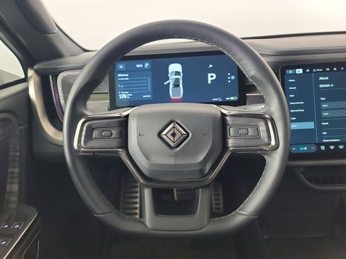 Used 2022 Rivian R1T Launch Edition image 26