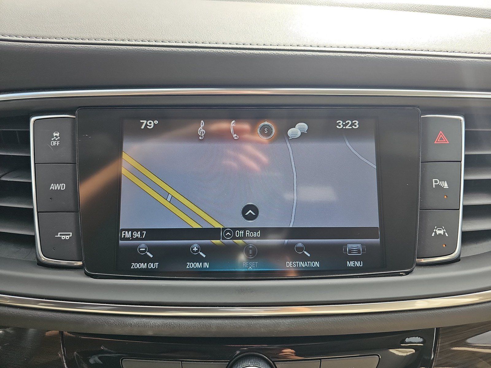 Used 2018 Buick Enclave Premium w/ Experience Buick Package AWD/4WD image 19