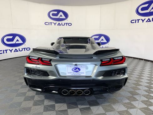 Used 2024 Chevrolet Corvette Z06 RWD image 4