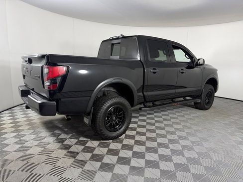 Used 2023 Nissan Titan PRO-4X w/ Off Road Protection Package AWD/4WD image 5