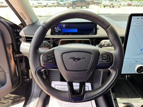 Used 2022 Ford Mustang Mach-E Premium RWD image 41