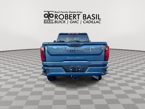 Used 2024 GMC Sierra 2500 Denali Ultimate w/ Snow Plow Prep/Camper Package AWD/4WD image 7