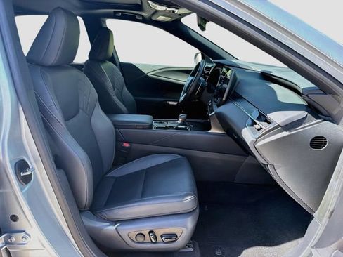Used 2023 Lexus RX 350 Premium w/ Cold Area Package FWD image 16