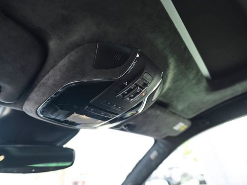 Used 2022 Maserati Levante F Tributo AWD/4WD image 37