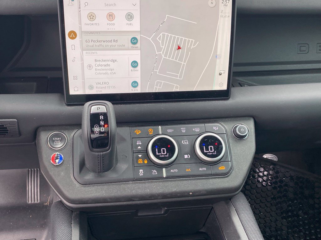Used 2025 Land Rover Defender 130 Outbound AWD/4WD image 18
