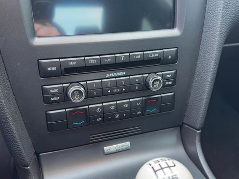 Used 2012 Ford Mustang Shelby GT500 w/ SVT Performance Pkg image 20