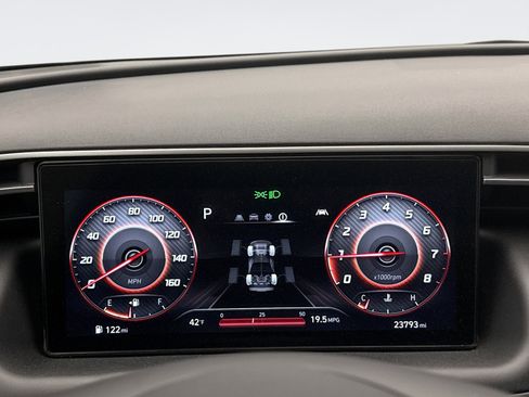 Used 2022 Hyundai Santa Cruz SEL Premium image 13