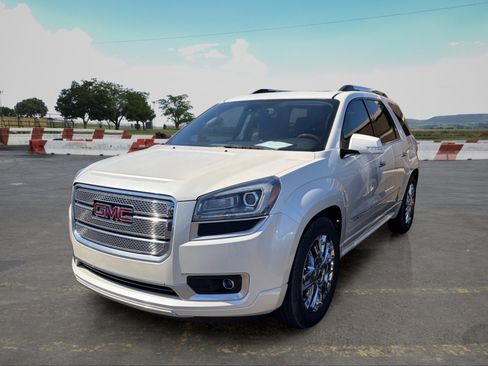 Used 2014 GMC Acadia Denali FWD image 5