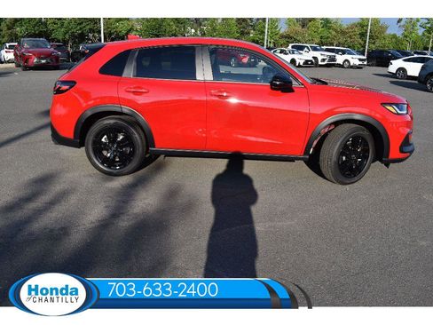 New 2026 Honda HR-V Sport image 8