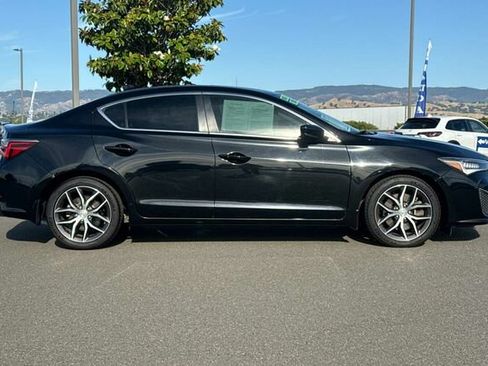 Used 2019 Acura ILX FWD image 3