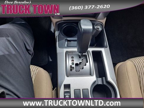 Used 2010 Toyota 4Runner SR5 image 21