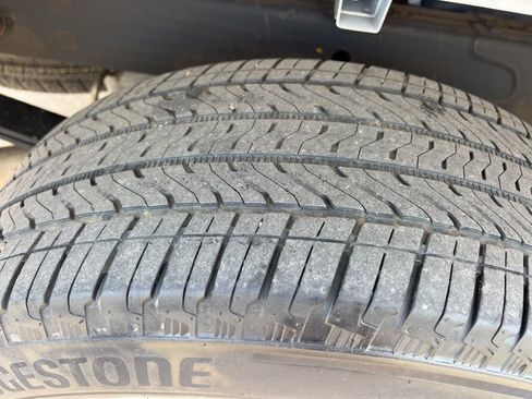 Used 2024 Chevrolet Silverado 1500 Custom image 11