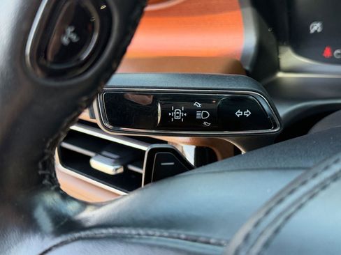 Used 2020 Lincoln Aviator Reserve w/ Elements Package Plus AWD/4WD image 29