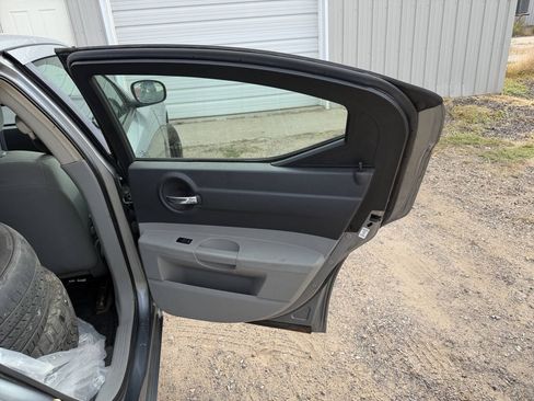Used 2006 Dodge Charger RWD image 25