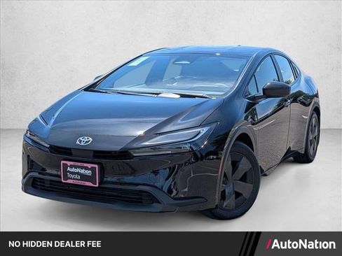 New 2026 Toyota Prius LE FWD image 1