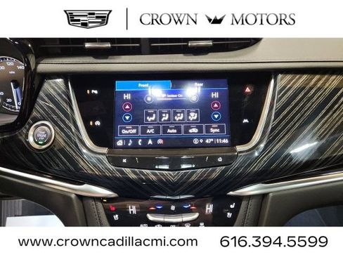 Certified 2025 Cadillac XT6 Premium Luxury image 14