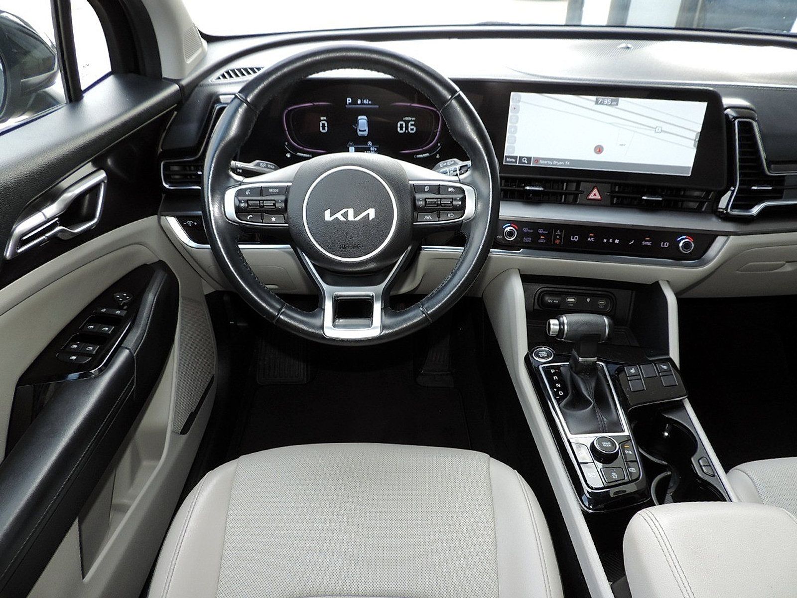 Used 2023 Kia Sportage EX FWD image 17