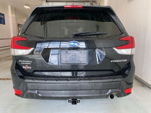 Used 2022 Subaru Forester Limited AWD/4WD image 6