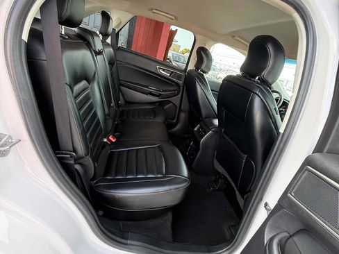 Used 2019 Ford Edge SEL w/ Equipment Group 201A image 62