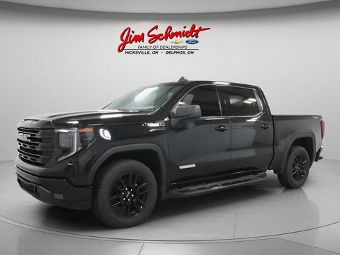 Used 2023 GMC Sierra 1500 Elevation w/ X31 Off-Road Package AWD/4WD image 2