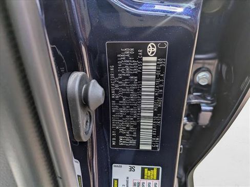 New 2025 Toyota Corolla LE image 18