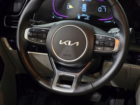 Used 2024 Kia Sportage EX image 22