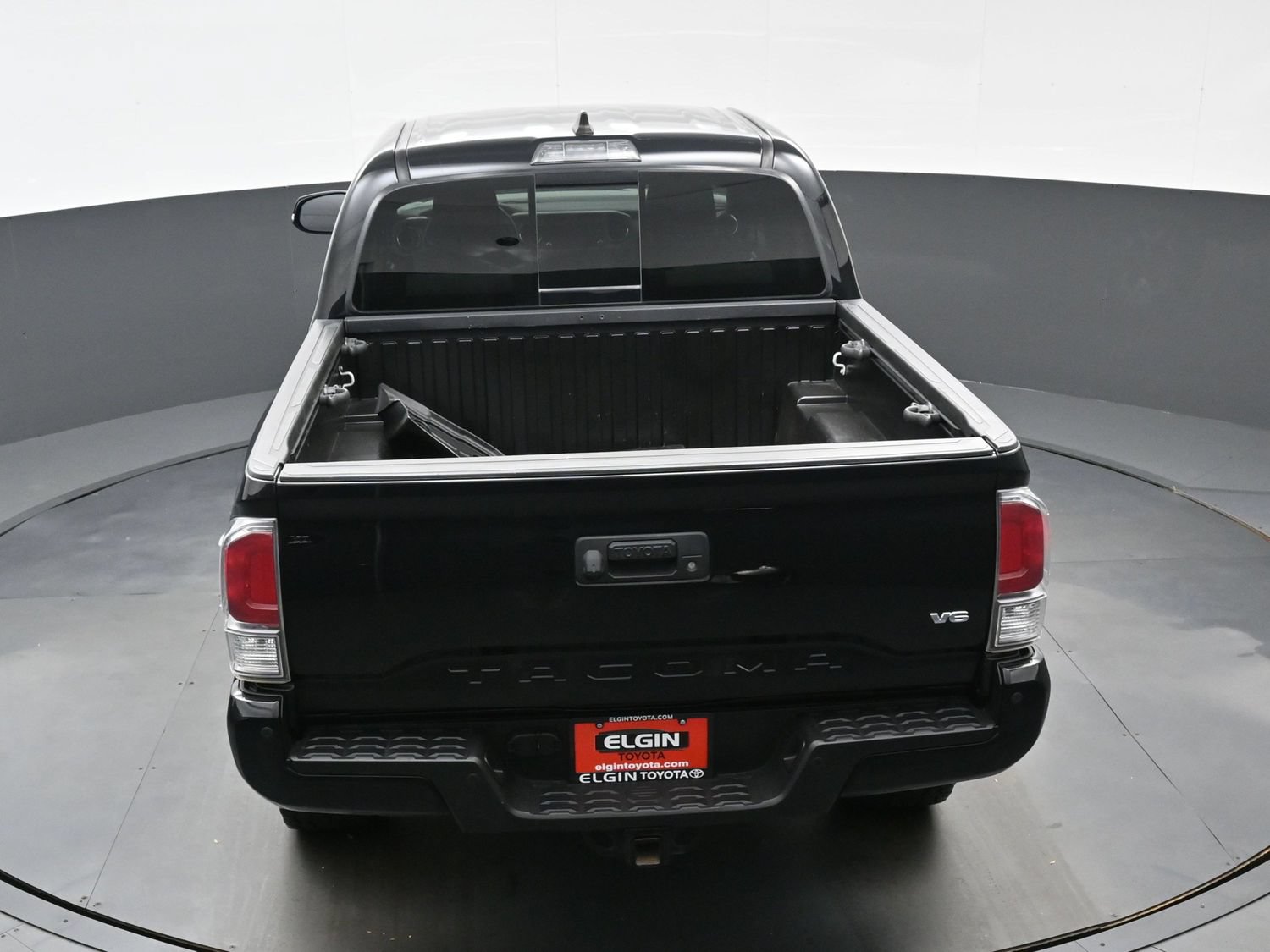 Used 2020 Toyota Tacoma TRD Off-Road w/ Technology Package AWD/4WD image 40