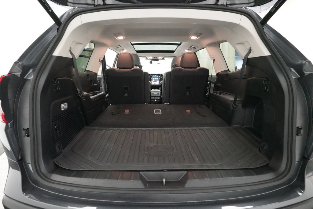 Used 2023 Subaru Ascent Onyx Edition AWD/4WD image 10