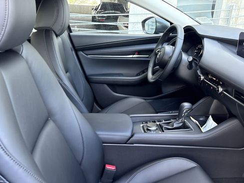New 2026 MAZDA MAZDA3 2.5 S Sedan w/ Preferred Pkg FWD image 10