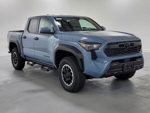 New 2026 Toyota Tacoma TRD Off-Road image 2