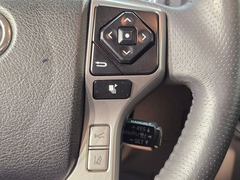 Used 2022 Toyota 4Runner TRD Sport RWD image 28