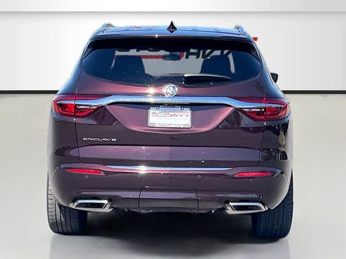 Used 2020 Buick Enclave Avenir w/ Avenir Technology Package FWD image 6