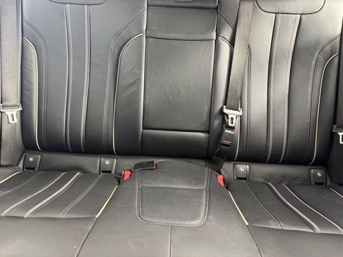 Used 2018 BMW 540i xDrive AWD/4WD image 15