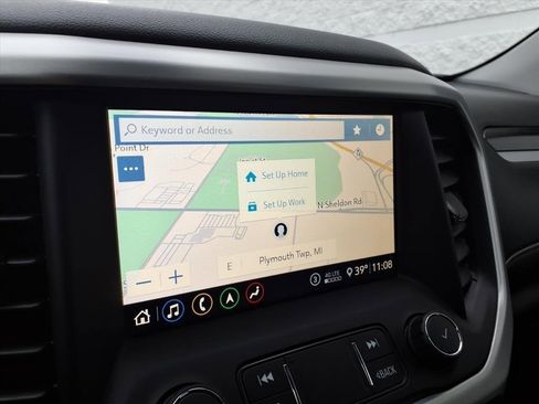 Used 2020 GMC Acadia SLT w/ Driver Alert Package II image 23