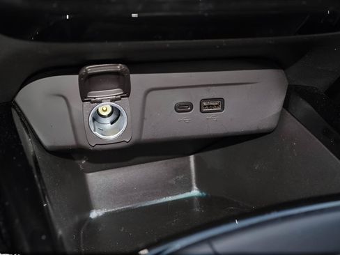 Certified 2024 Chevrolet Trax LT FWD image 14