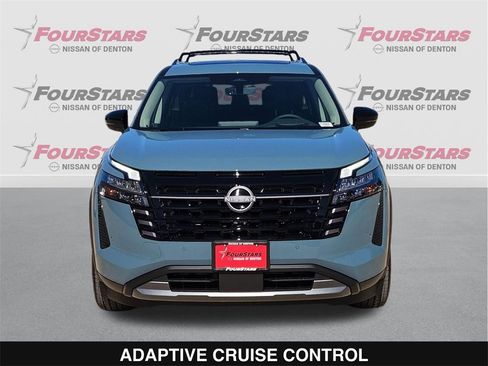 New 2026 Nissan Pathfinder Platinum image 10